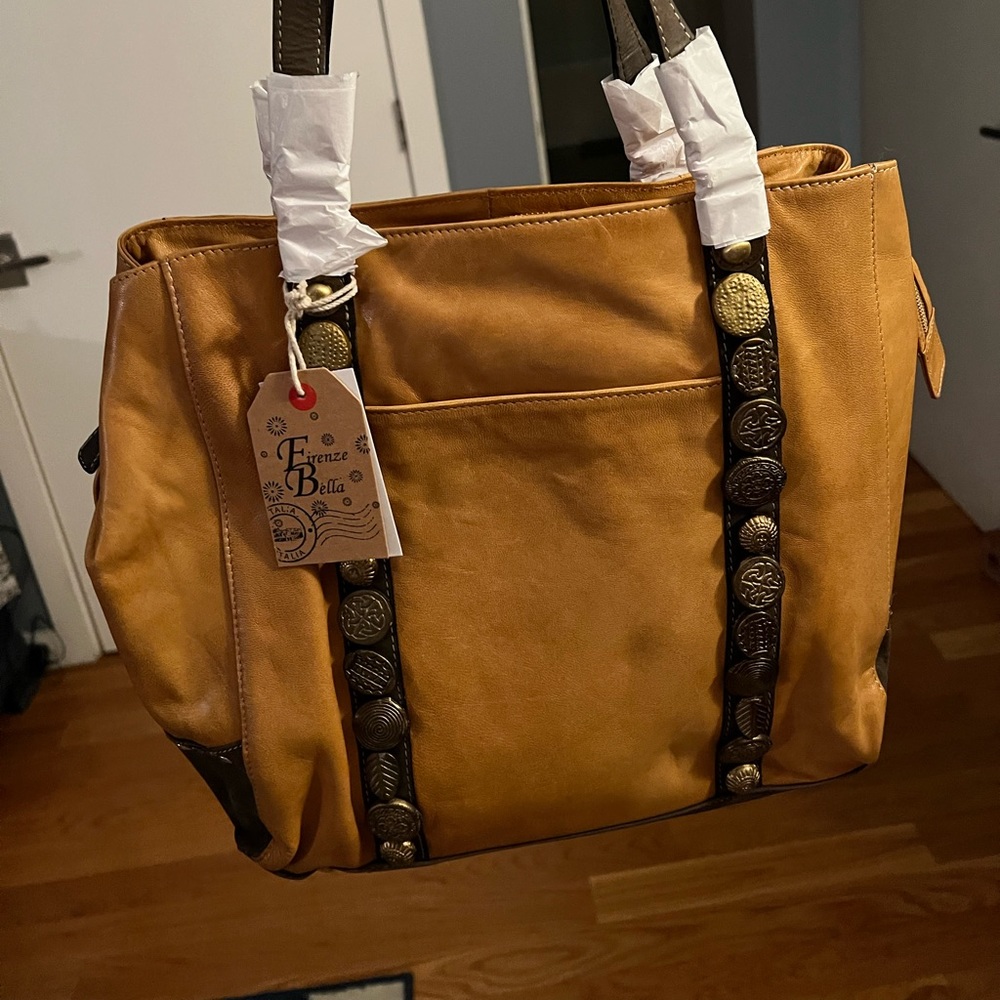 NWT Firenze Bella Italian Leather